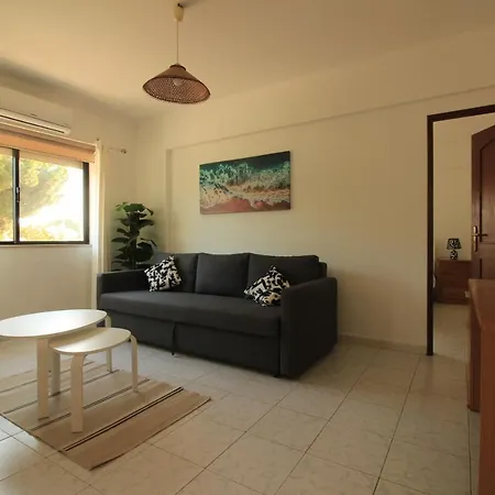 아파트 Apartamento Da Falesia *